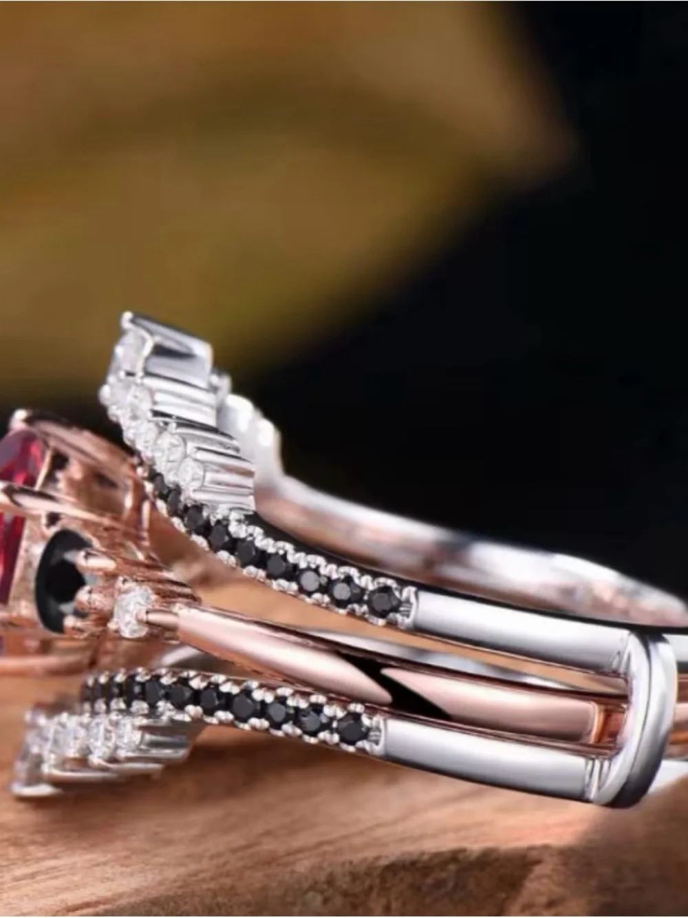 Elegant Red Crystal & Black Accent Ring - Women's Fashion Jewelry